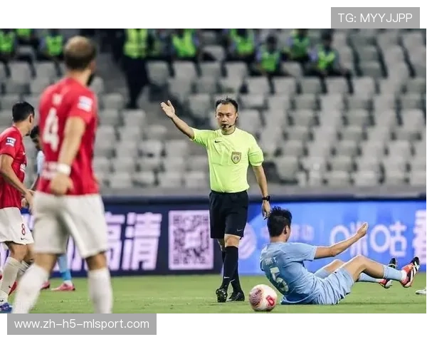 梅州半场0-2落后！若梅州输球＋明日海牛击败武汉将提前1轮保级！