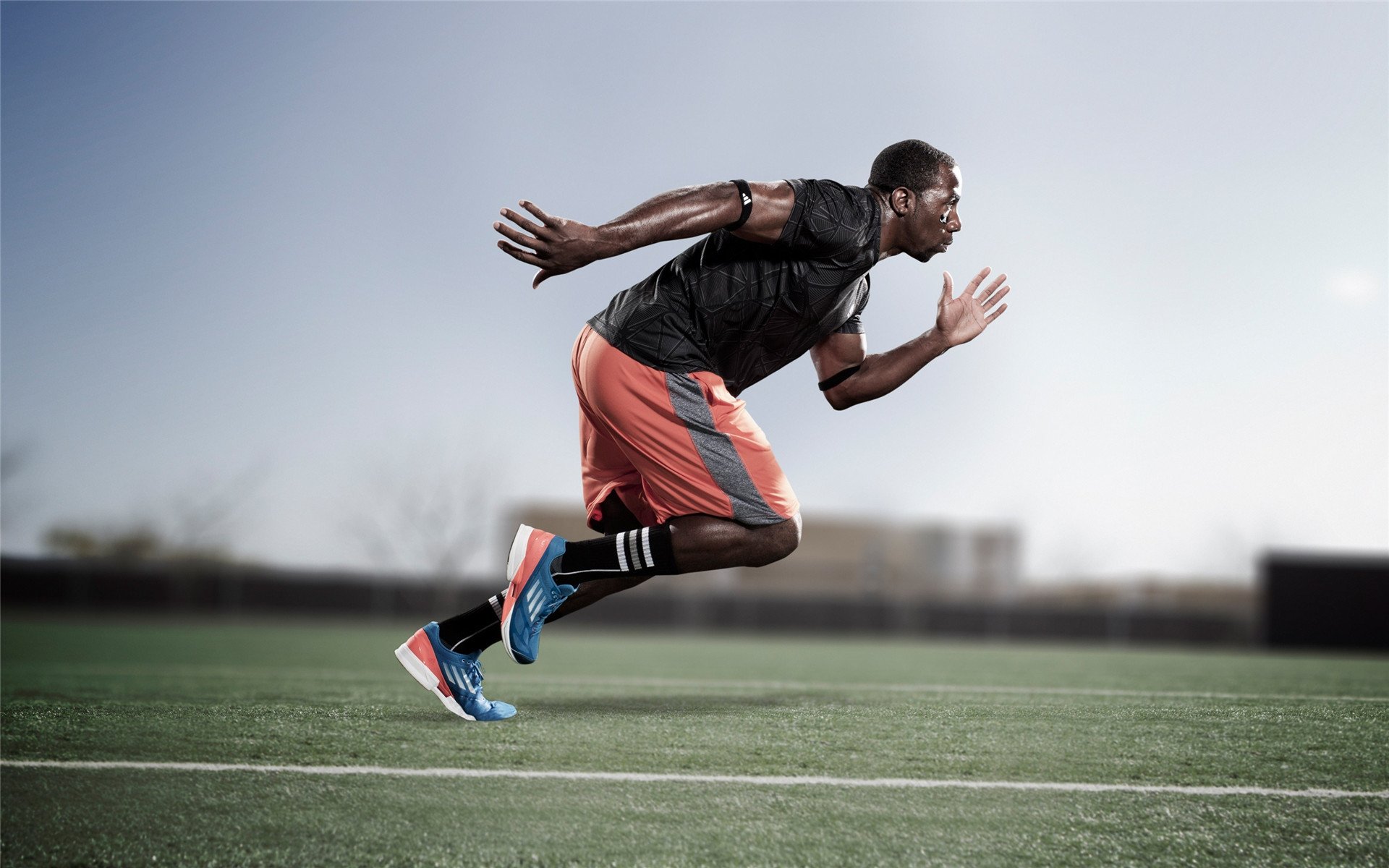 CS2战术操作瞬间高光，cs2中有什么键